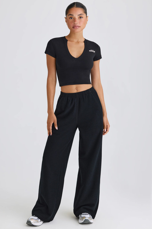 Straight-Leg Joggers in Black - UK Size:L